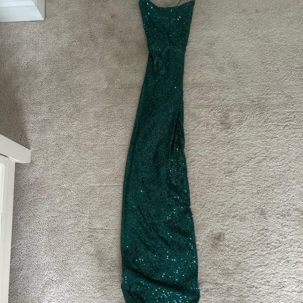 Elegant Green Sequin Maxi Dress